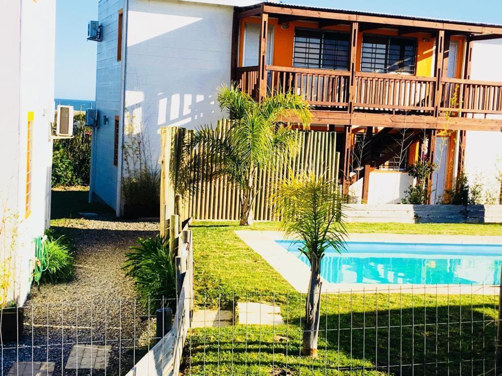Apartamentos La Playa Piriápolis Екстериор снимка